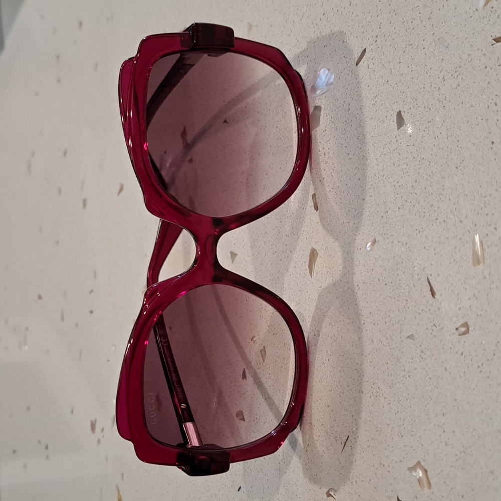 New Gucci sunglasses